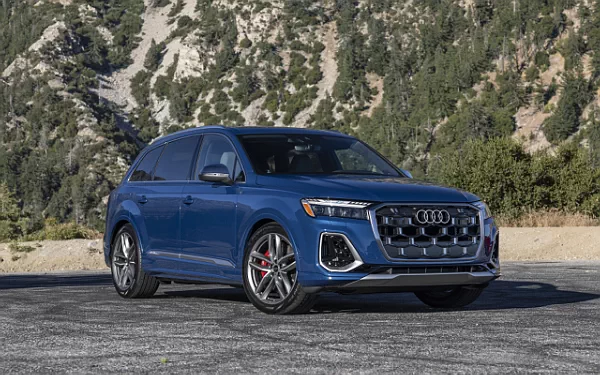 Cars wallpapers Audi SQ7 TFSI (Ascari Blue Metallic) US-spec - 2025