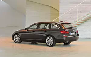 Cars wallpapers BMW 530d xDrive Touring Modern Line - 2013