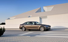 Cars wallpapers BMW 750Li - 2012