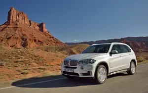 Cars wallpapers BMW X5 xDrive30d - 2013