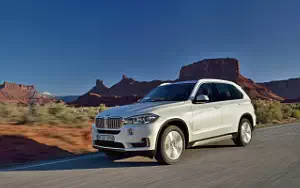 Cars wallpapers BMW X5 xDrive30d - 2013