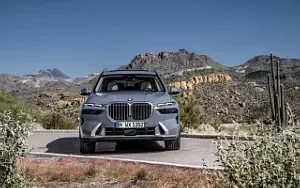 Cars wallpapers BMW X7 xDrive40i - 2022