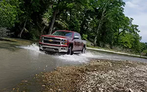 Cars wallpapers Chevrolet Silverado Z71 Crew Cab - 2013