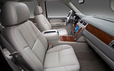 Cars wallpapers Chevrolet Suburban LTZ - 2007