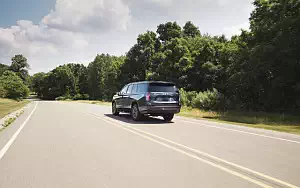 Cars wallpapers Chevrolet Suburban Z71 - 2020