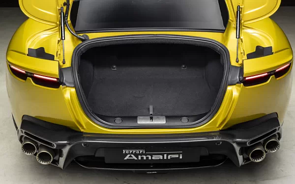 Cars wallpapers Ferrari Amalfi (Giallo Montecarlo) - 2025