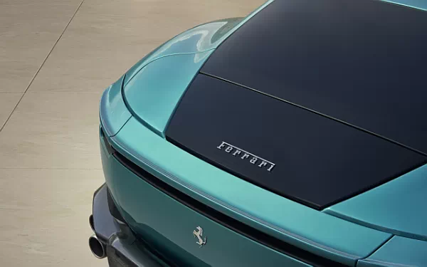 Cars wallpapers Ferrari Amalfi (Verde Costiera) - 2025