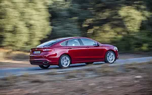 Cars wallpapers Ford Mondeo Hatchback - 2014