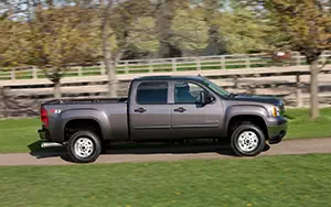 Cars wallpapers GMC Sierra 2500 HD SLE Z71 Crew Cab - 2011