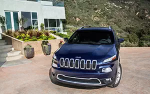 Cars wallpapers Jeep Cherokee Limited - 2013