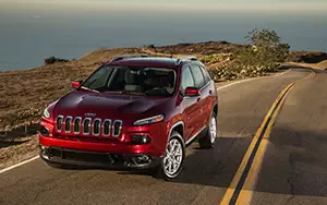 Cars wallpapers Jeep Cherokee Latitude - 2014