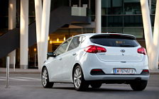 Cars wallpapers Kia Cee'd - 2012