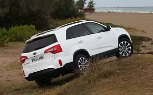 Cars wallpapers Kia Sorento - 2012