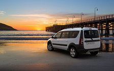 Cars wallpapers Lada Largus Cross - 2014