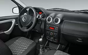 Cars wallpapers Lada Largus - 2019
