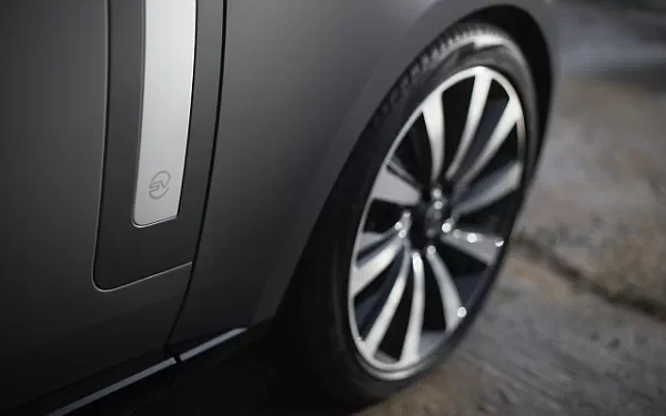Cars wallpapers Range Rover SV Burford Edition UK-spec - 2024