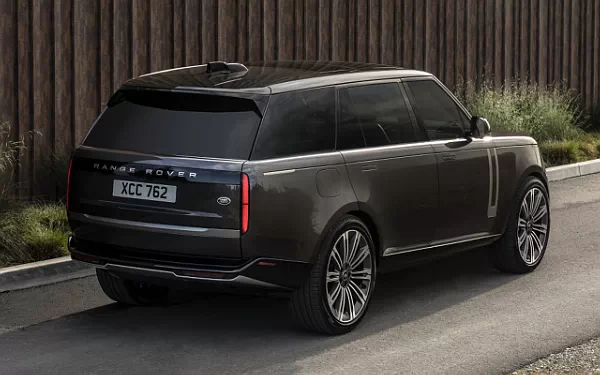 Cars wallpapers Range Rover SE P400 LWB US-spec - 2022