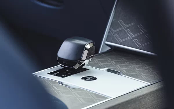 Cars wallpapers Range Rover SV Arete Edition US-spec - 2024