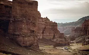 Cars wallpapers Land Rover Defender 110 Explorer Pack First Edition - 2020