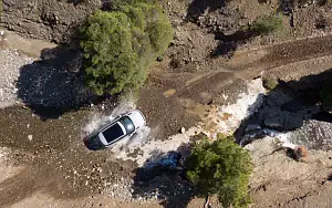 Cars wallpapers Range Rover Evoque R-Dynamic (Seoul Pearl Silver) - 2019