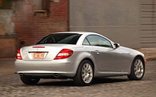 Cars wallpapers Mercedes-Benz SLK350 - 2004