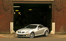 Cars wallpapers Mercedes-Benz SLK350 - 2004
