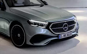 Cars wallpapers Mercedes-Benz E 300 e 4MATIC AMG Line - 2023