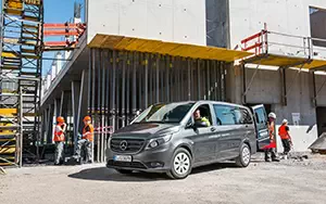 Cars wallpapers Mercedes-Benz Vito Tourer BASE 111 CDI - 2014