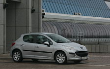 Peugeot 207 5door - 2007