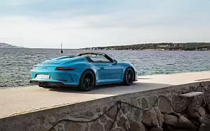 Cars wallpapers Porsche 911 Speedster (Miami Blue) - 2019