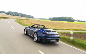 Cars wallpapers Porsche 911 Carrera Cabriolet (Gentian Blue Metallic) - 2019