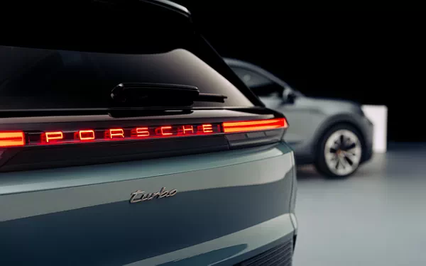 Cars wallpapers Porsche Cayenne Turbo Electric - 2026