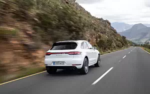 Cars wallpapers Porsche Macan Turbo (Carrara White Metallic) - 2019