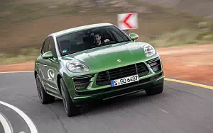 Cars wallpapers Porsche Macan Turbo (Mamba Green Metallic) - 2019