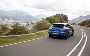 Cars wallpapers Porsche Macan Turbo (Sapphire Blue Metallic) - 2019