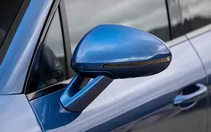 Cars wallpapers Porsche Macan Turbo (Sapphire Blue Metallic) - 2019