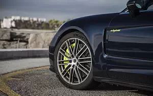 Cars wallpapers Porsche Panamera Turbo S E-Hybrid Sport Turismo (Night Blue Metallic) - 2017