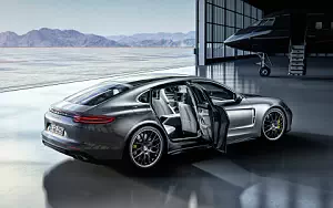 Cars wallpapers Porsche Panamera Turbo Executive - 2017