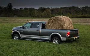 Cars wallpapers Ram 2500 Heavy Duty Laramie Crew Cab - 2013