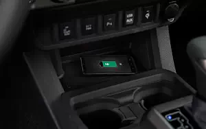 Cars wallpapers Toyota Tacoma Limited Double Cab - 2015