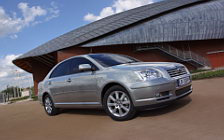 Toyota Avensis - 2003