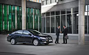Cars wallpapers Toyota Camry - 2011