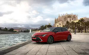 Cars wallpapers Toyota Corolla Hatchback Hybrid 2.0L - 2019