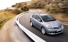 Cars wallpapers Toyota Verso - 2009