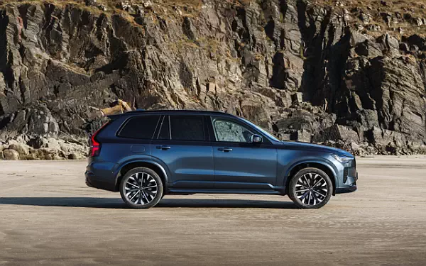 Cars wallpapers Volvo XC90 T8 Recharge AWD UK-spec - 2024