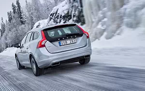 Cars wallpapers Volvo V60 Plug-in-Hybrid - 2013