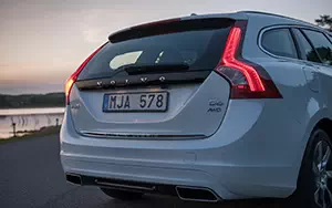 Cars wallpapers Volvo V60 Plug-in-Hybrid - 2014
